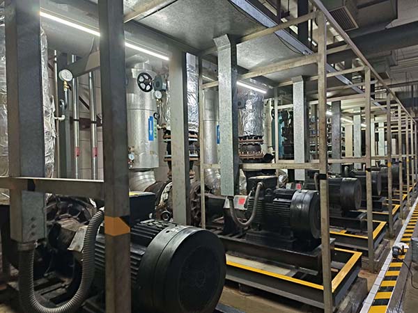 冷热源控制：工控行业的关键技术与应用